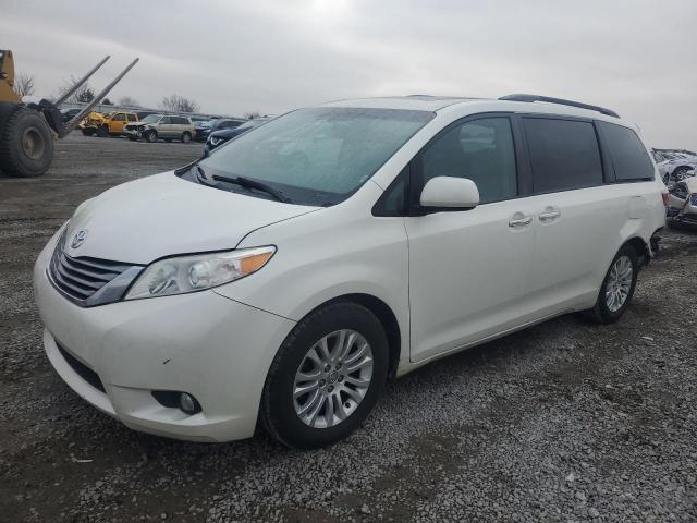TOYOTA SIENNA 2017 5TDYZ3DC8HS894577 | Auction Seeker