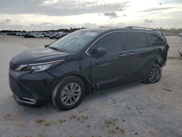 TOYOTA SIENNA 2021 5TDYRKEC6MS054221 | Auction Seeker
