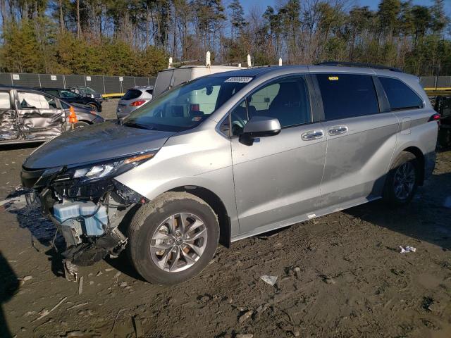TOYOTA SIENNA 2022 5TDYRKEC8NS128238 | Auction Seeker