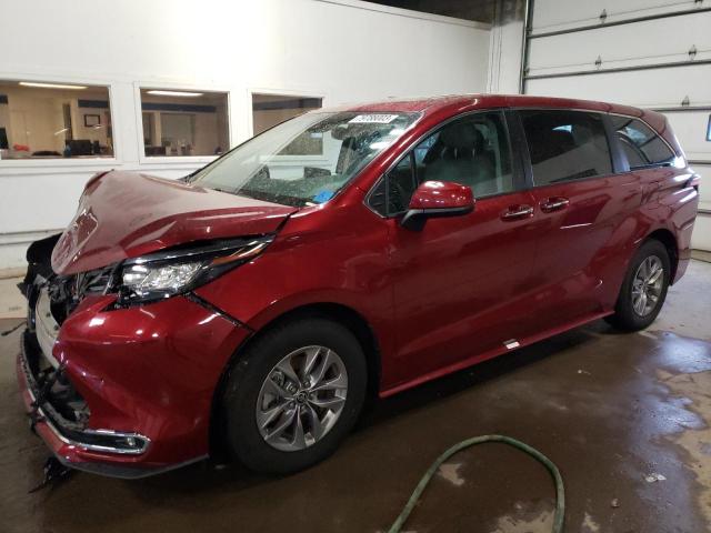 TOYOTA SIENNA 2022 5TDYRKEC5NS103037 | Auction Seeker