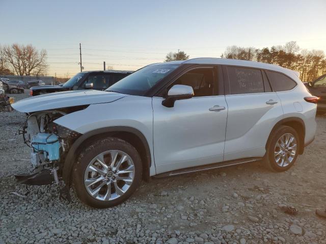 TOYOTA HIGHLANDER 2022 5TDDZRBH0NS592535 | Auction Seeker