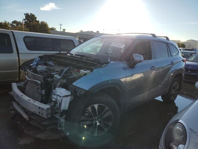 TOYOTA HIGHLANDER 2021 5TDHBRCHXMS056520 | Auction Seeker