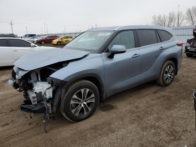 TOYOTA HIGHLANDER 2022 5TDHZRBH9NS187100 | Auction Seeker