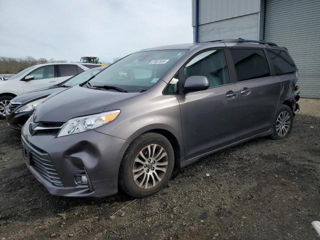 TOYOTA SIENNA 2019 5TDYZ3DC2KS007451 | Auction Seeker