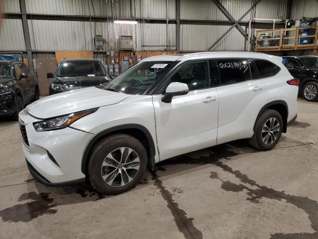 TOYOTA HIGHLANDER 2022 5TDGZRBH3NS243270 | Auction Seeker