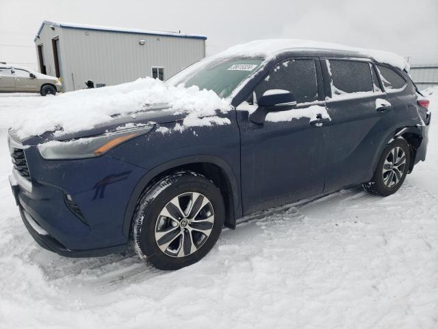 TOYOTA HIGHLANDER 2022 5TDHZRBH1NS181937 | Auction Seeker