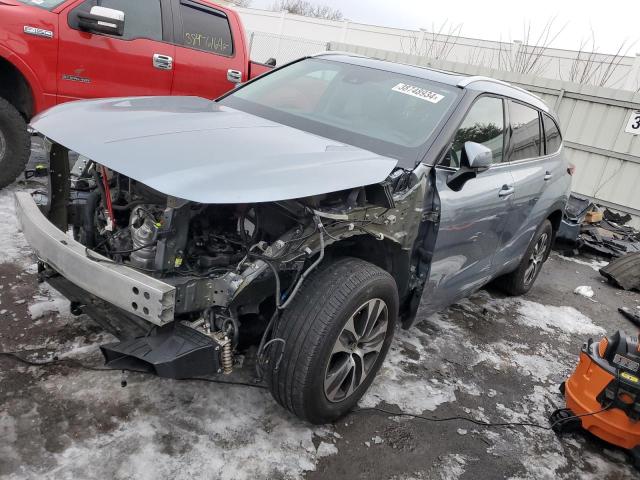 TOYOTA HIGHLANDER 2022 5TDGZRBH4NS197464 | Auction Seeker