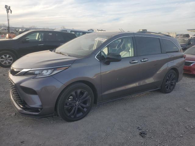 TOYOTA SIENNA 2022 5TDXRKECXNS076087 | Auction Seeker
