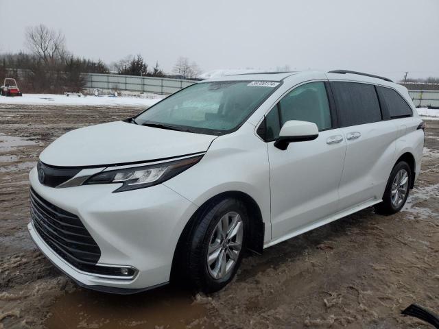 TOYOTA SIENNA 2022 5TDJRKEC0NS104078 | Auction Seeker