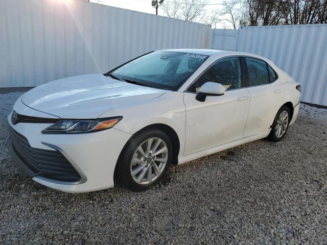 TOYOTA CAMRY 2021 4T1C11AK6MU585743 | Auction Seeker