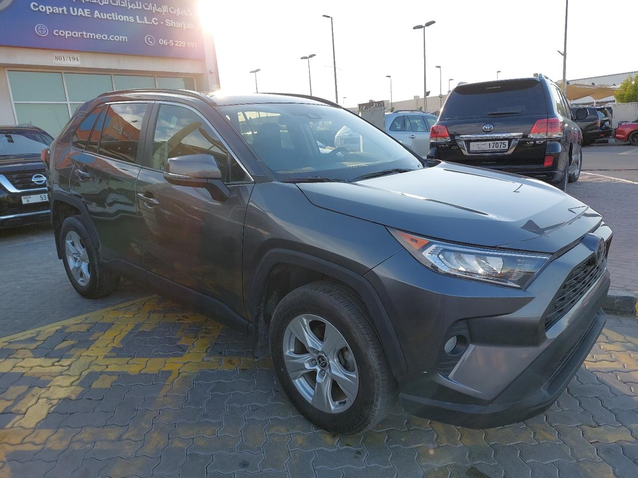 TOYOTA RAV4 2021 2T3R1RFV4MW236230 | Auction Seeker
