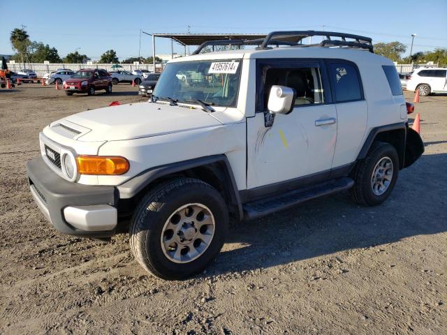 TOYOTA FJ CRUISER 2013 JTEBU4BF8DK152250 | Auction Seeker