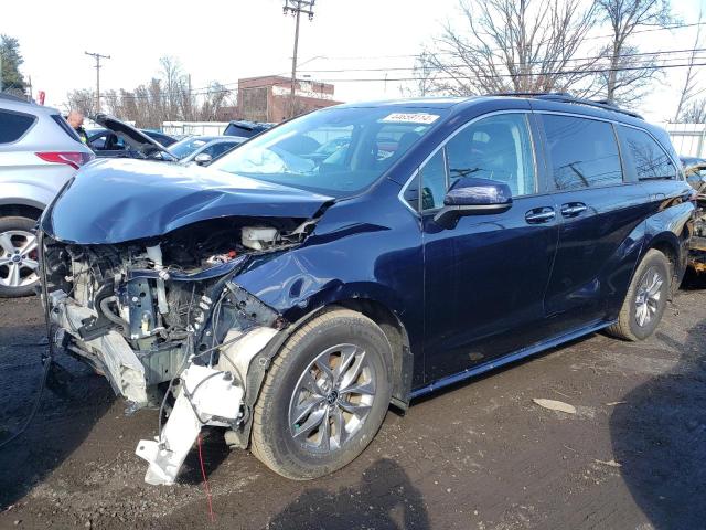 TOYOTA SIENNA 2022 5TDYRKEC1NS081196 | Auction Seeker
