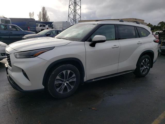 TOYOTA HIGHLANDER 2021 5TDHZRBHXMS529247 | Auction Seeker