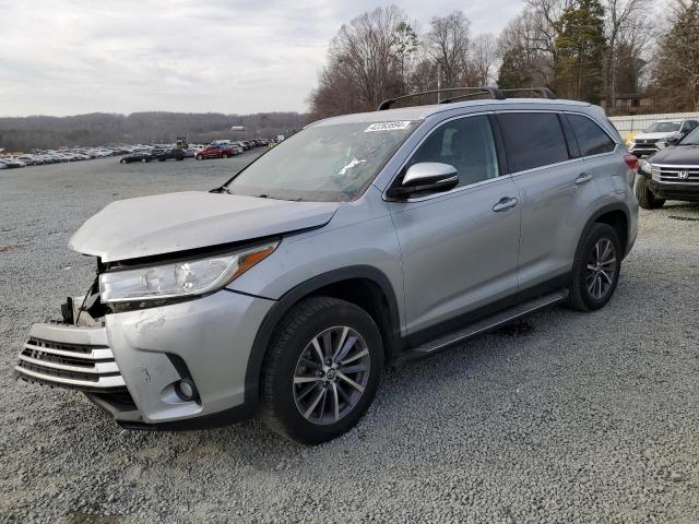 TOYOTA HIGHLANDER 2019 5TDKZRFH0KS322881 | Auction Seeker