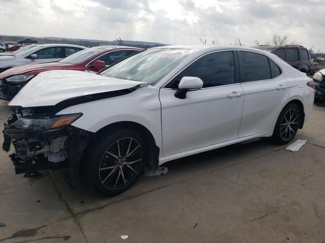 TOYOTA CAMRY 2022 4T1G11AKXNU653979 | Auction Seeker