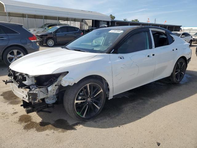 TOYOTA CAMRY 2019 4T1B61HK9KU736073 | Auction Seeker
