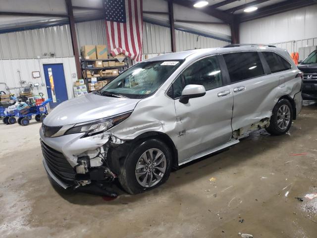 TOYOTA SIENNA 2023 5TDKSKFC4PS100948 | Auction Seeker