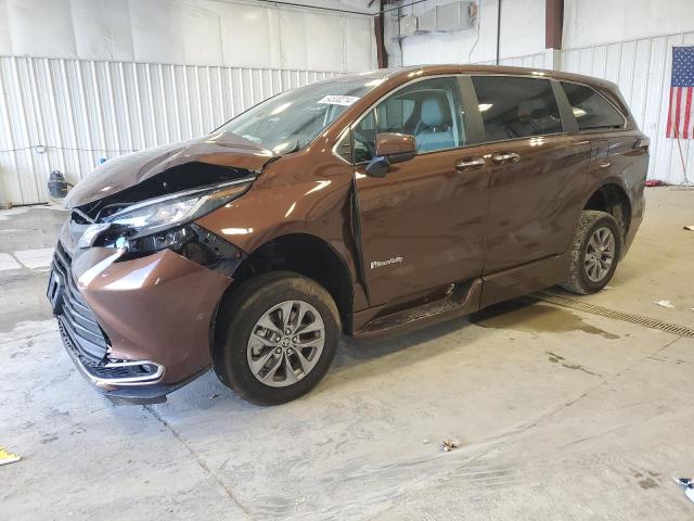 TOYOTA SIENNA 2023 5TDYRKEC5PS151429 | Auction Seeker