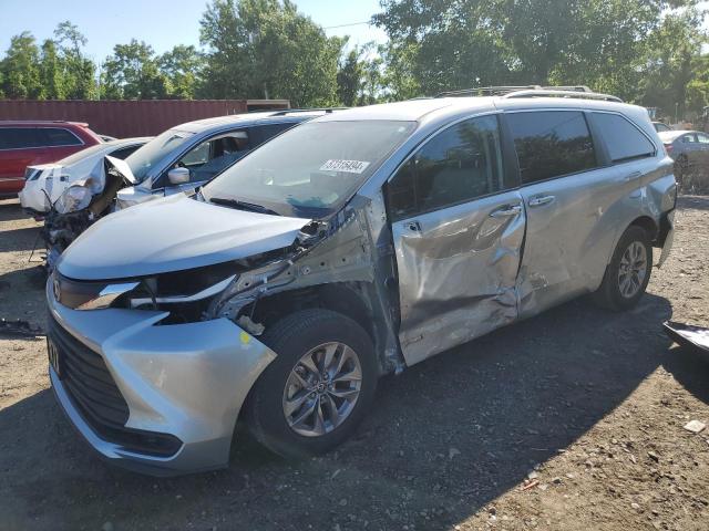 TOYOTA SIENNA 2021 5TDKRKEC0MS069352 | Auction Seeker