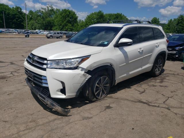 TOYOTA HIGHLANDER 2017 5TDJZRFH6HS446397 | Auction Seeker