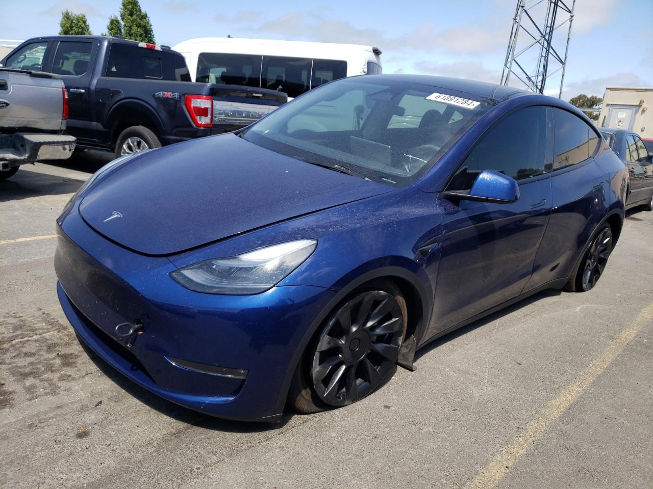 TESLA MODEL Y 2023 7SAYGDEE6PF845430 | Auction Seeker