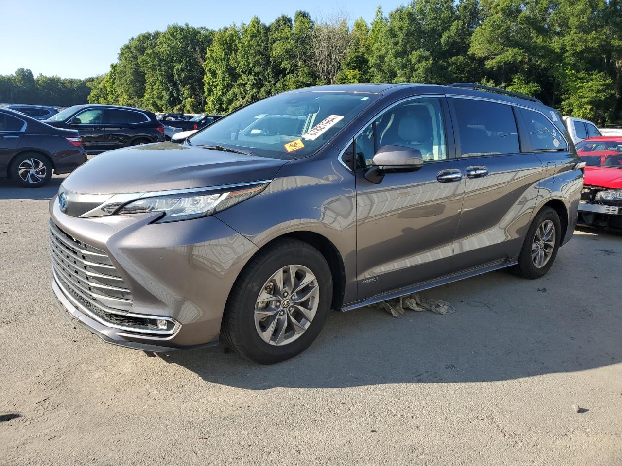 TOYOTA SIENNA 2021 5TDJSKFC3MS002534 | Auction Seeker