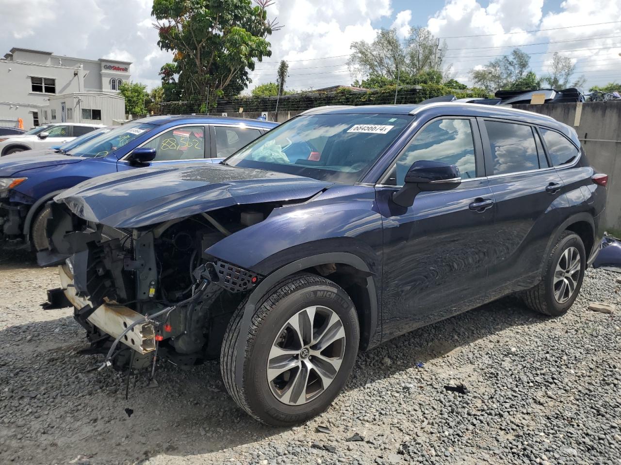 TOYOTA HIGHLANDER 2023 5TDKDRAH8PS504972 | Auction Seeker