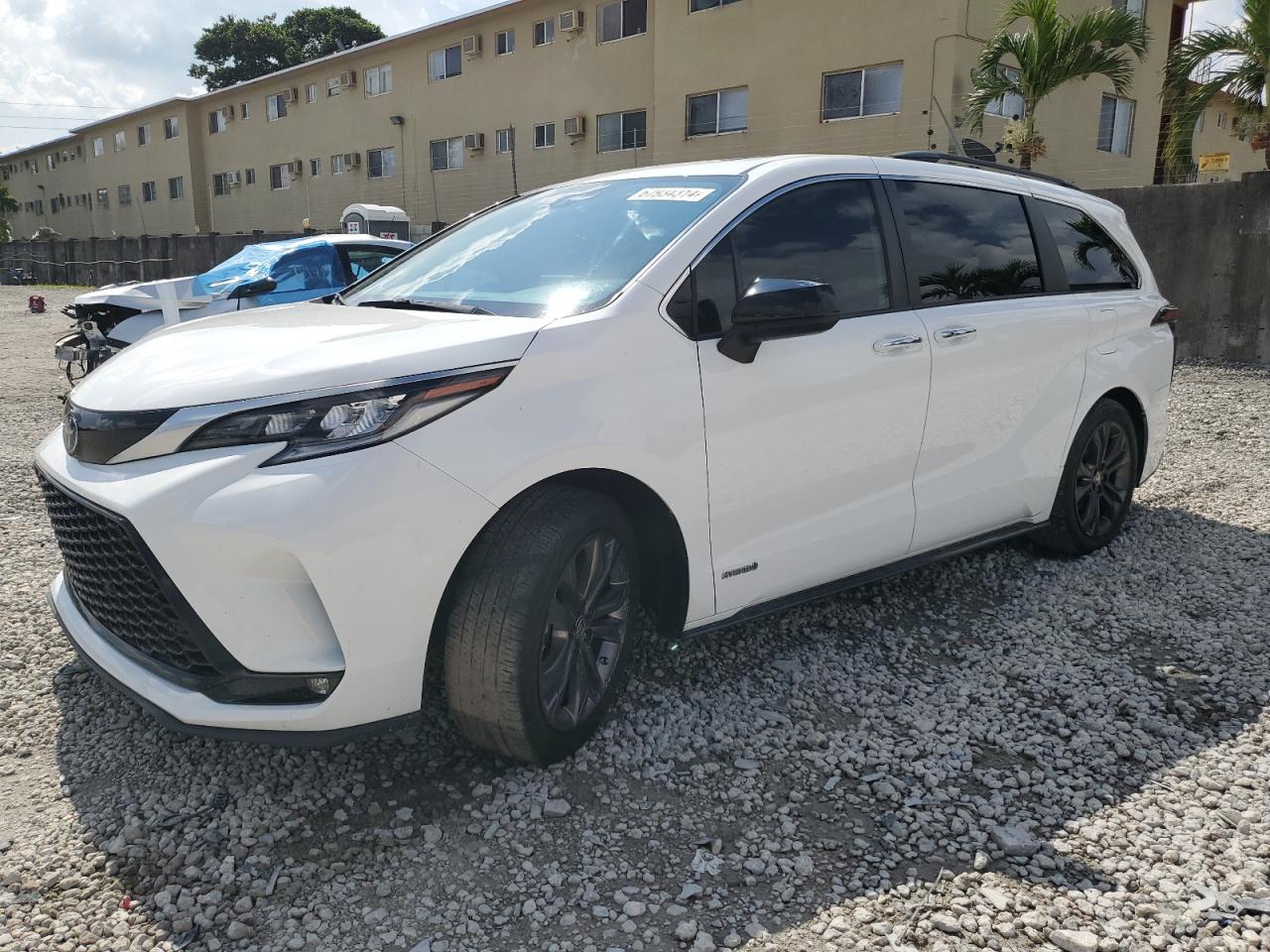TOYOTA SIENNA 2021 5TDDRKEC2MS002938 | Auction Seeker