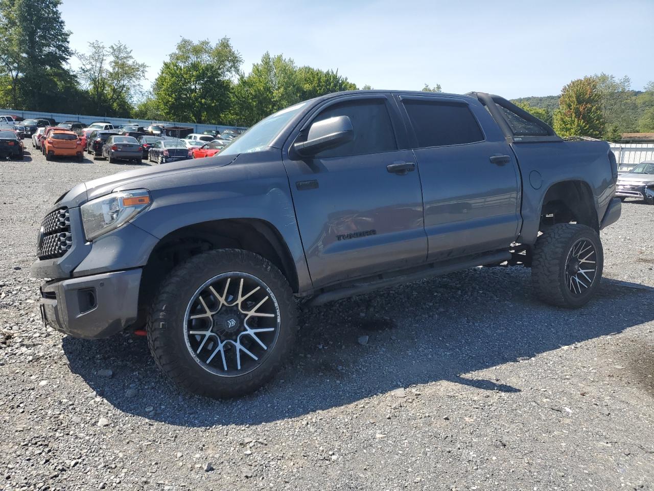 TOYOTA TUNDRA 2018 5TFDY5F14JX761193 | Auction Seeker