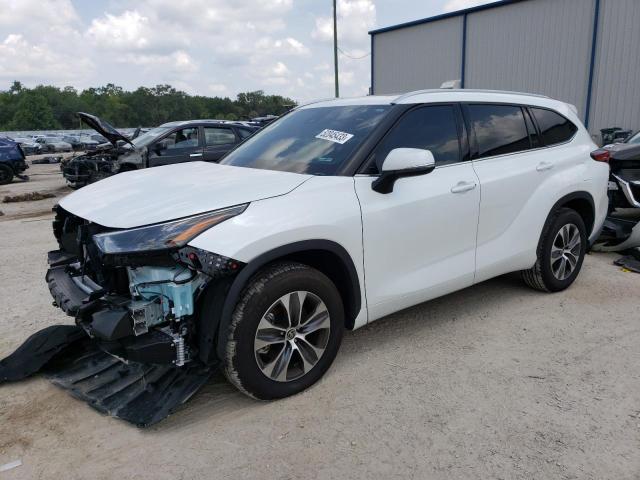 TOYOTA HIGHLANDER 2022 5TDGZRAH8NS557529 | Auction Seeker