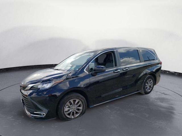 TOYOTA SIENNA 2022 5TDYRKEC4NS130925 | Auction Seeker