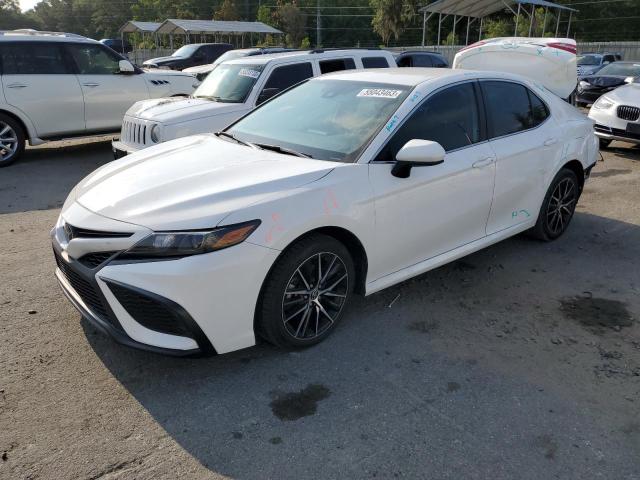 TOYOTA CAMRY 2021 4T1G11AKXMU572074 | Auction Seeker