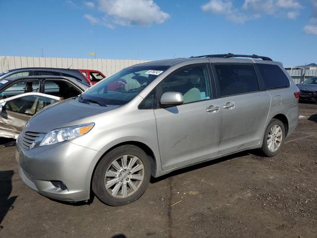 TOYOTA SIENNA 2015 5TDJK3DC5FS113310 | Auction Seeker