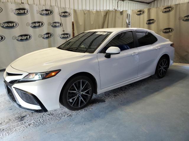 TOYOTA CAMRY 2021 4T1G11AK3MU577357 | Auction Seeker