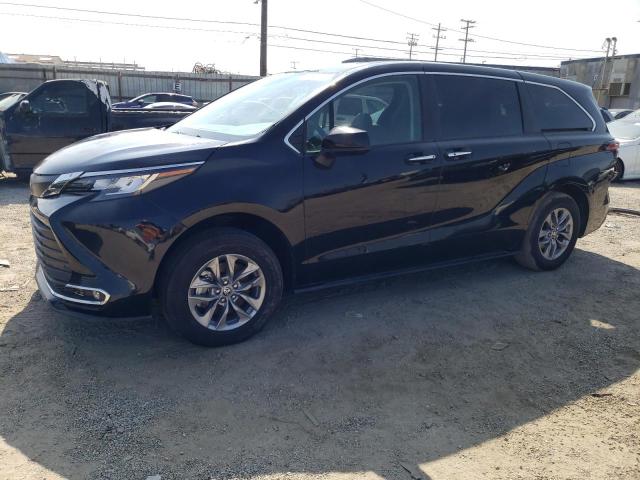 TOYOTA SIENNA 2022 5TDYRKEC4NS126874 | Auction Seeker