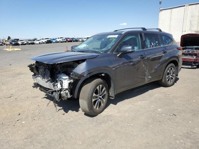 TOYOTA HIGHLANDER 2022 5TDGZRBH9NS562768 | Auction Seeker