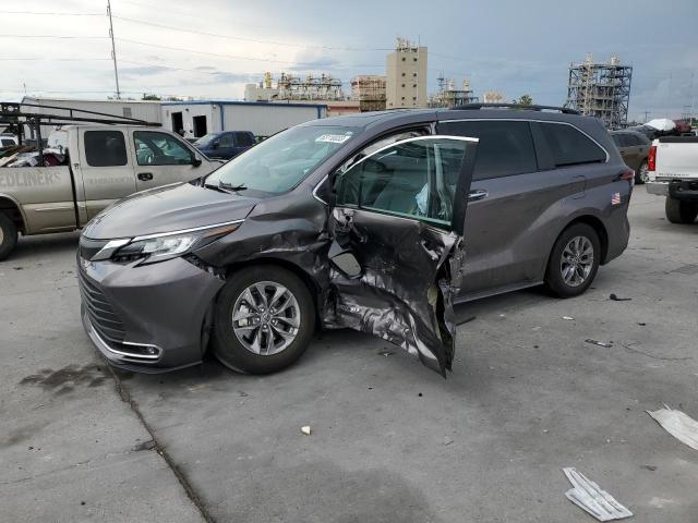 TOYOTA SIENNA 2021 5TDYRKEC1MS068463 | Auction Seeker