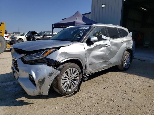 TOYOTA HIGHLANDER 2023 5TDKDRAH1PS027009 | Auction Seeker