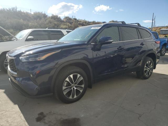 TOYOTA HIGHLANDER 2022 5TDHZRBH9NS200038 | Auction Seeker