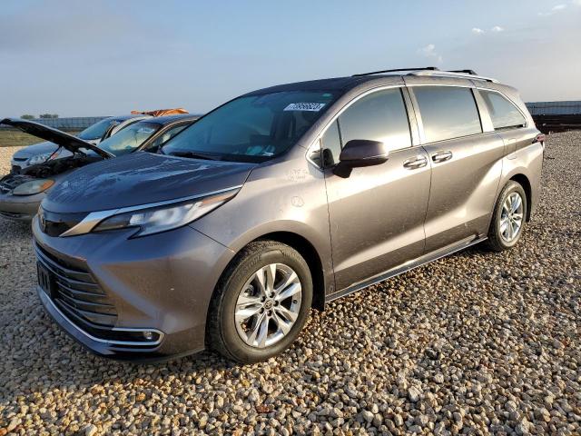 TOYOTA SIENNA 2022 5TDZRKEC5NS089564 | Auction Seeker